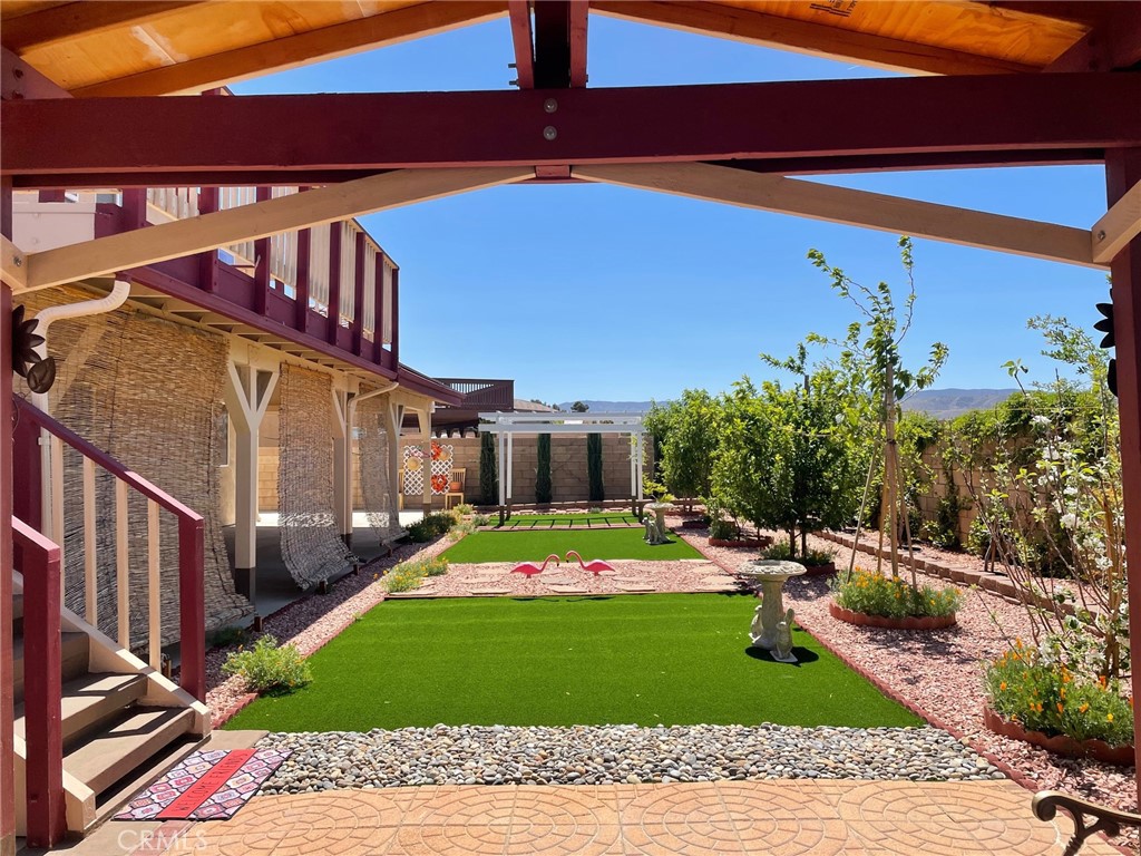 https://media.crmls.org/medias/54f84138-8dd6-40de-8f73-0162eb21714a.jpg?preset=X-Large
