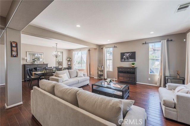 Detail Gallery Image 18 of 32 For 2295 Shanna Carle Dr, Corona,  CA 92882 - 4 Beds | 3/1 Baths