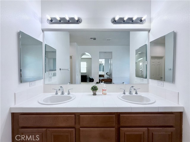 Detail Gallery Image 37 of 71 For 46302 Lone Pine Dr, Temecula,  CA 92592 - 4 Beds | 3 Baths