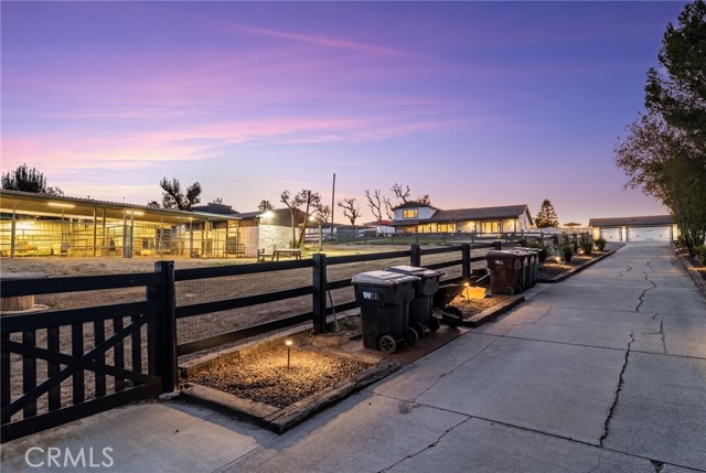 Detail Gallery Image 8 of 75 For 2320 Temescal, Norco,  CA 92860 - 4 Beds | 2 Baths