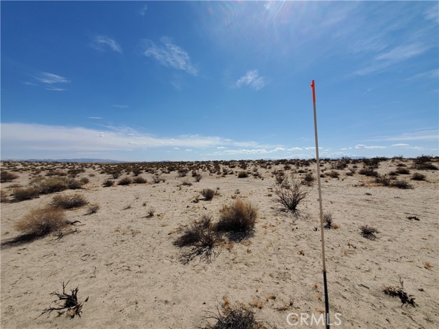 20 Alvord Mtn Road, Newberry Springs, California 92365, ,Land,For Sale,20 Alvord Mtn Road,CRHD22216410