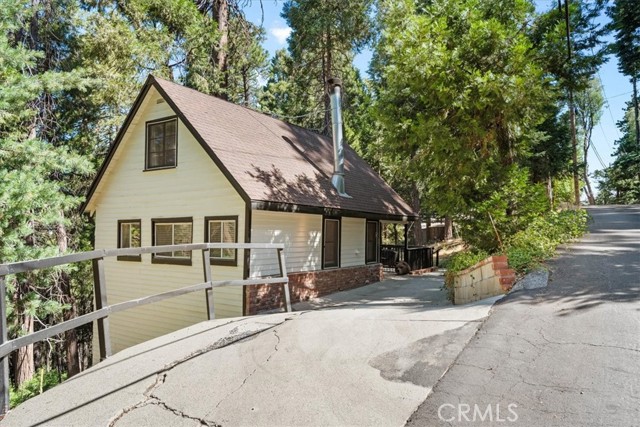 Detail Gallery Image 28 of 36 For 25576 Hi Ln, Twin Peaks,  CA 92391 - 3 Beds | 1 Baths