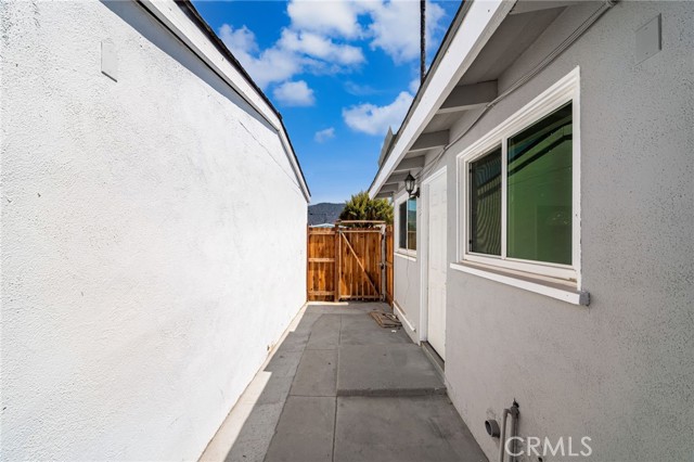 610 W Glen Lyn Drive, Glendora CA: https://media.crmls.org/medias/54fb53ab-ab79-4aee-b13d-f71868991ab5.jpg