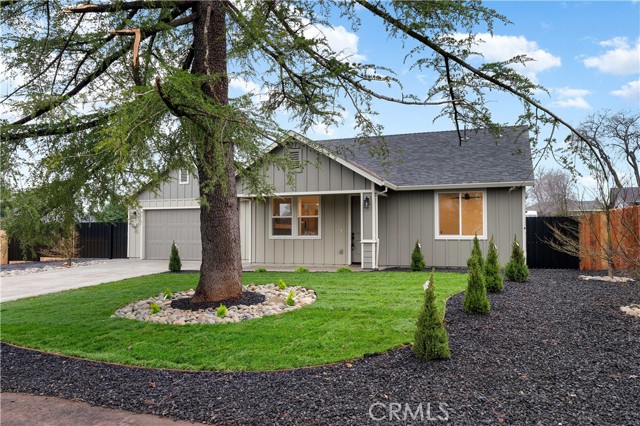 Detail Gallery Image 4 of 42 For 6261 Forest Ln, Paradise,  CA 95969 - 2 Beds | 2 Baths