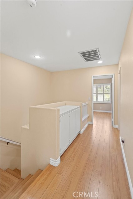 26502 Rock Creek Drive, Valencia CA: https://media.crmls.org/medias/54fcd0be-8d5a-4a56-a8bb-5197ce199541.jpg