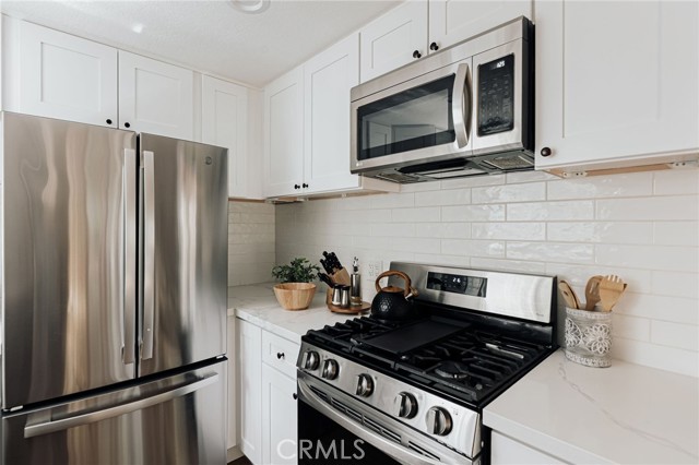 Detail Gallery Image 23 of 73 For 26625 Pinehurst Dr, Lake Arrowhead,  CA 92352 - 4 Beds | 3 Baths