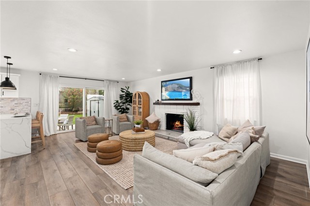Detail Gallery Image 1 of 38 For 10946 Kentucky Ave, Whittier,  CA 90603 - 4 Beds | 3 Baths