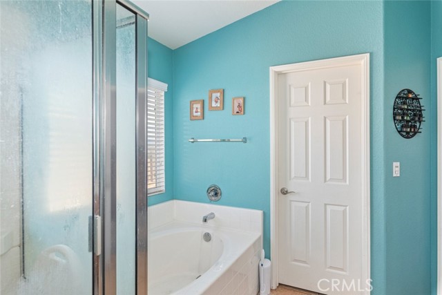 Detail Gallery Image 22 of 35 For 14193 Fresian, Apple Valley,  CA 92307 - 4 Beds | 3 Baths