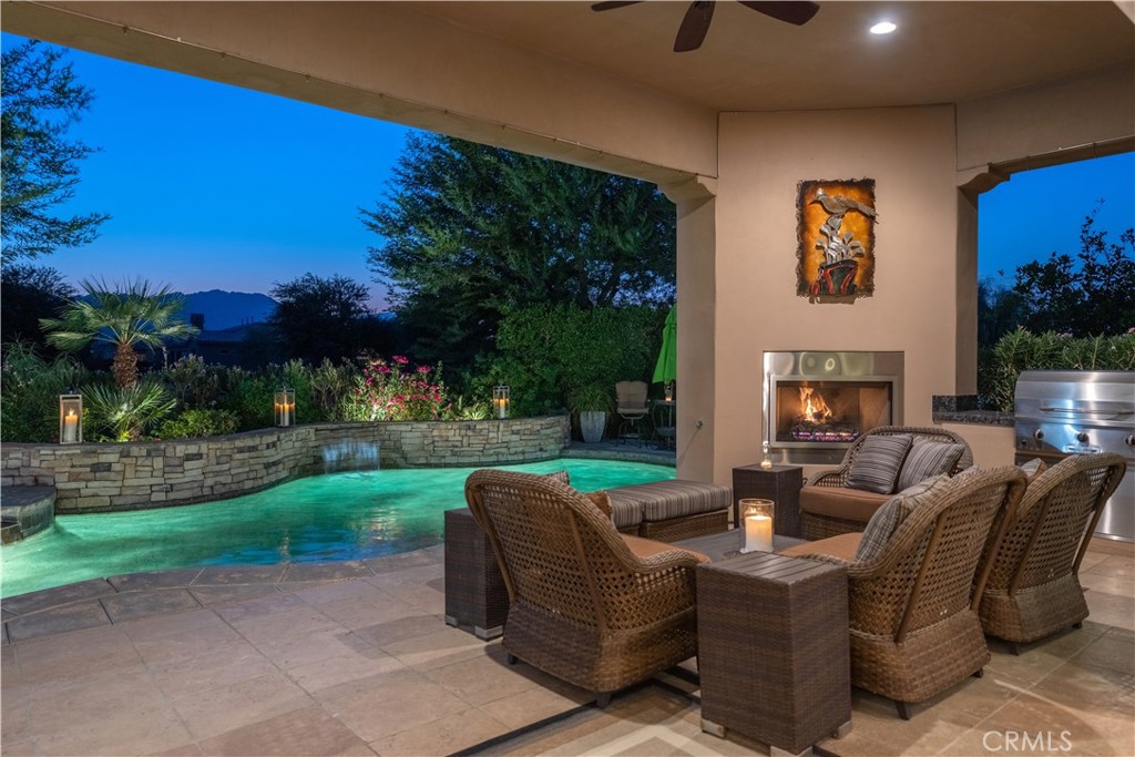 MLS #OC24164197 img 2