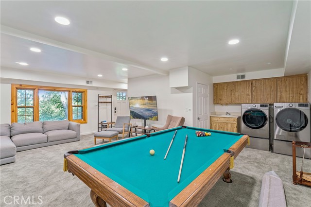 695 Buckingham, Lake Arrowhead, CA 92352