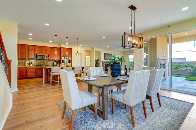 Detail Gallery Image 10 of 44 For 24509 Rosette Ln, Valencia,  CA 91354 - 5 Beds | 3 Baths