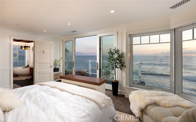 Detail Gallery Image 19 of 50 For 35767 Beach Rd, Dana Point,  CA 92624 - 4 Beds | 5 Baths
