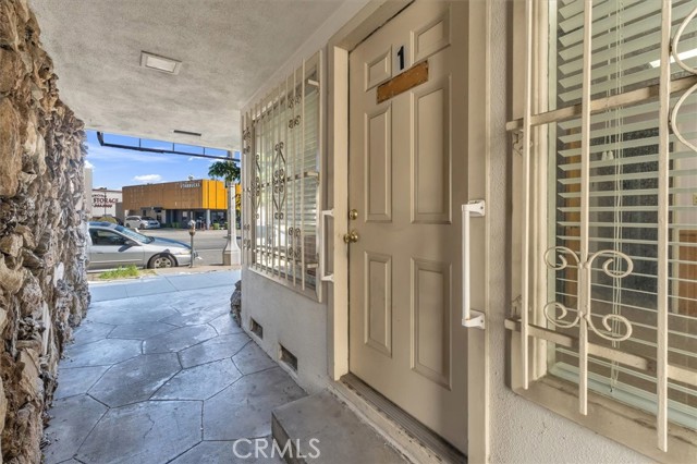  Commercial for Sale in Encino, California