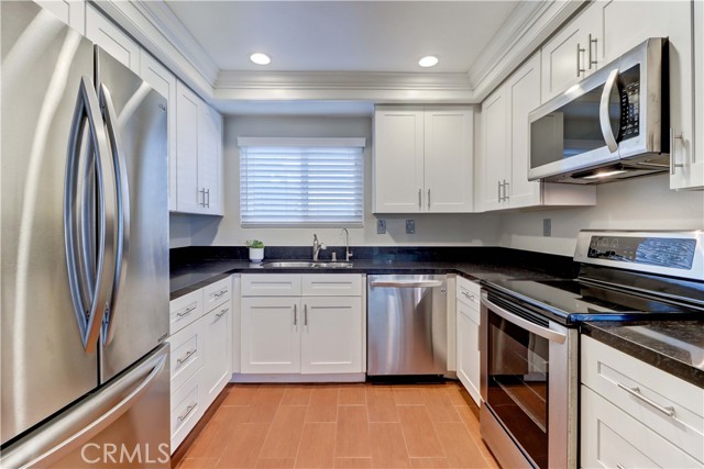 5371 Punta Alta, Laguna Woods CA: https://media.crmls.org/medias/55009a58-64f4-4351-b698-811fe08c001f.jpg