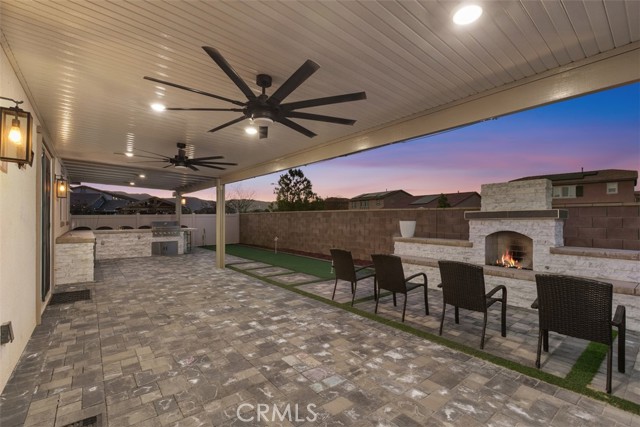 Detail Gallery Image 36 of 41 For 29120 Tanoak, Lake Elsinore,  CA 92530 - 4 Beds | 2/1 Baths