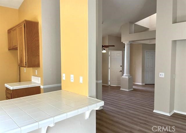 Detail Gallery Image 12 of 18 For 12183 Iroquois Rd, Apple Valley,  CA 92308 - 4 Beds | 2/1 Baths