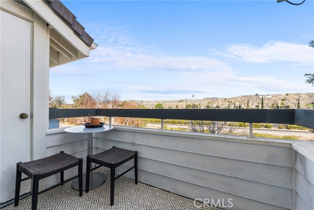 Detail Gallery Image 14 of 36 For 26873 Claudette St #112,  Canyon Country,  CA 91351 - 2 Beds | 2 Baths
