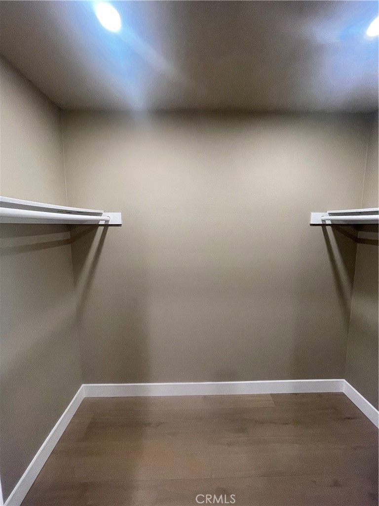 https://media.crmls.org/medias/5503aa99-95b1-4bc0-885c-79f65c814b76.jpg?preset=X-Large