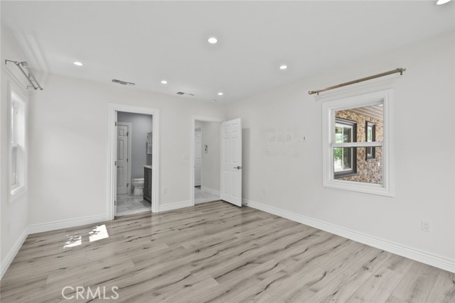 Detail Gallery Image 24 of 34 For 1134 Graynold Ave, Glendale,  CA 91202 - 3 Beds | 2 Baths