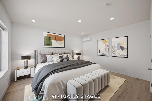 Detail Gallery Image 15 of 35 For 8246 Woodshill Trl, Los Angeles,  CA 90069 - 5 Beds | 5 Baths