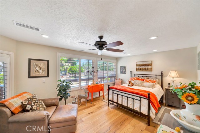 Detail Gallery Image 30 of 74 For 433 Fairway Dr, Palmdale,  CA 93551 - 5 Beds | 3/1 Baths