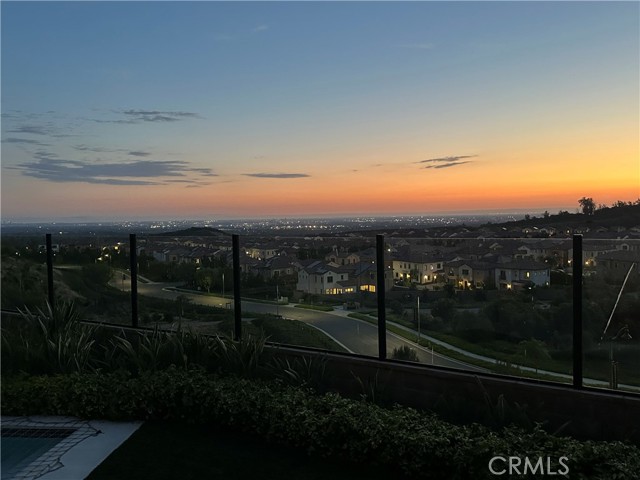 137 Prestigo, Irvine CA: https://media.crmls.org/medias/55075cc3-e5a9-4128-8d0b-4394705366f6.jpg
