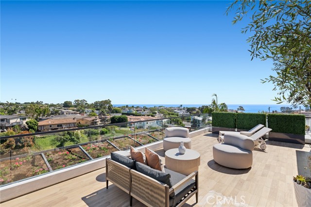 Detail Gallery Image 21 of 53 For 504 Hazel Dr, Corona Del Mar,  CA 92625 - 4 Beds | 3/1 Baths