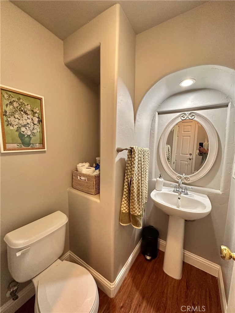 https://media.crmls.org/medias/55080529-b53b-440a-b233-26dd147c91b4.jpg?preset=X-Large