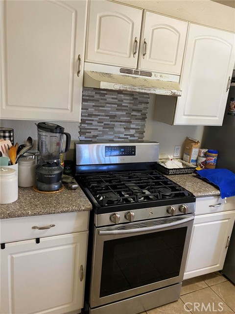755 N Allen Street, Banning CA: https://media.crmls.org/medias/55080ce4-cd13-42df-91de-b21b42bb2796.jpg