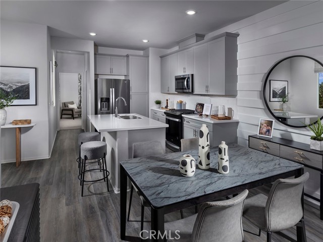 Detail Gallery Image 5 of 13 For 1807 Saltbush Dr, San Marcos,  CA 92069 - 3 Beds | 3 Baths