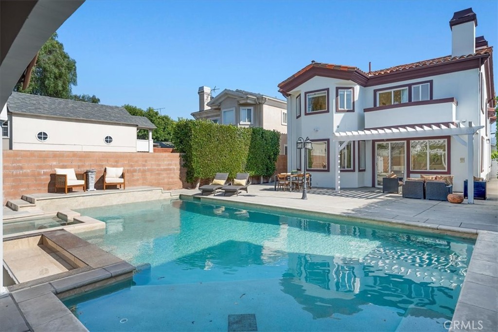 1035 Avenue D, Redondo Beach, CA 90277