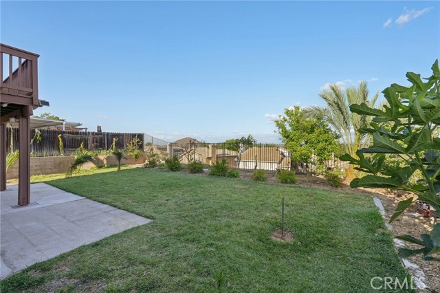 Detail Gallery Image 21 of 25 For 729 La Loma Ln, Corona,  CA 92879 - 4 Beds | 2/1 Baths