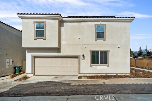 Detail Gallery Image 1 of 1 For 13418 Limestone Dr, Yucaipa,  CA 92399 - 4 Beds | 3 Baths