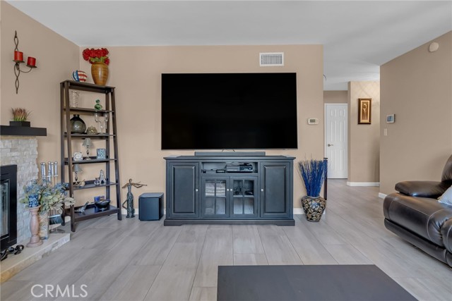 Detail Gallery Image 17 of 34 For 8366 Basswood Ave, Riverside,  CA 92504 - 4 Beds | 2 Baths