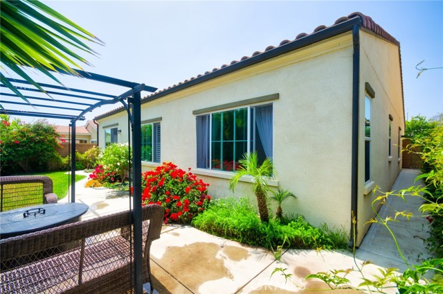 3125 S Claremont Drive, Ontario CA: https://media.crmls.org/medias/550da374-87e8-4e0c-990e-b69c81ff271f.jpg