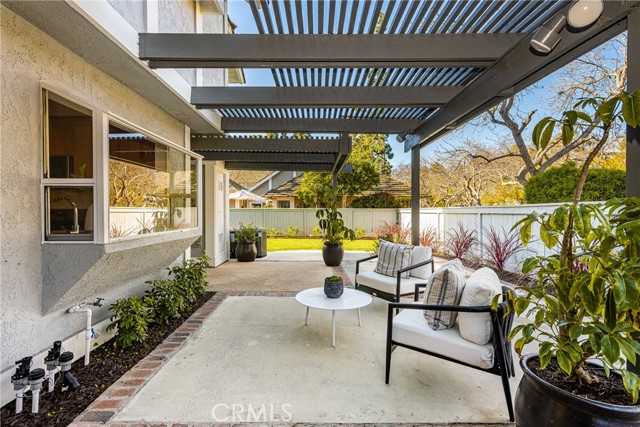 Detail Gallery Image 30 of 60 For 11 Thunder Trl #6,  Irvine,  CA 92614 - 4 Beds | 2/1 Baths