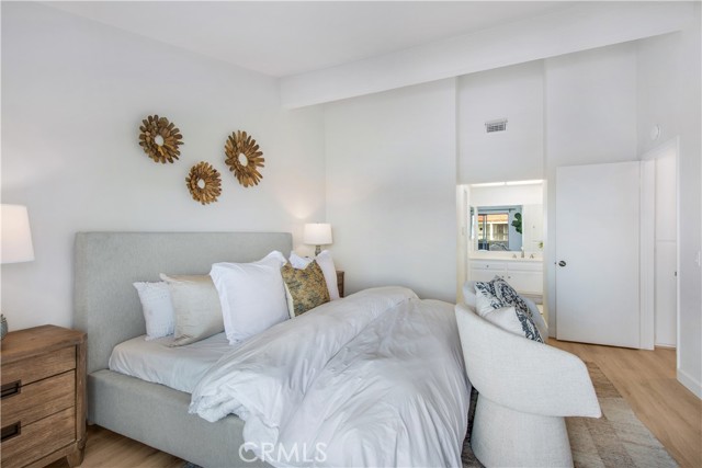 Detail Gallery Image 30 of 48 For 2952 Quedada, Newport Beach,  CA 92660 - 4 Beds | 3 Baths