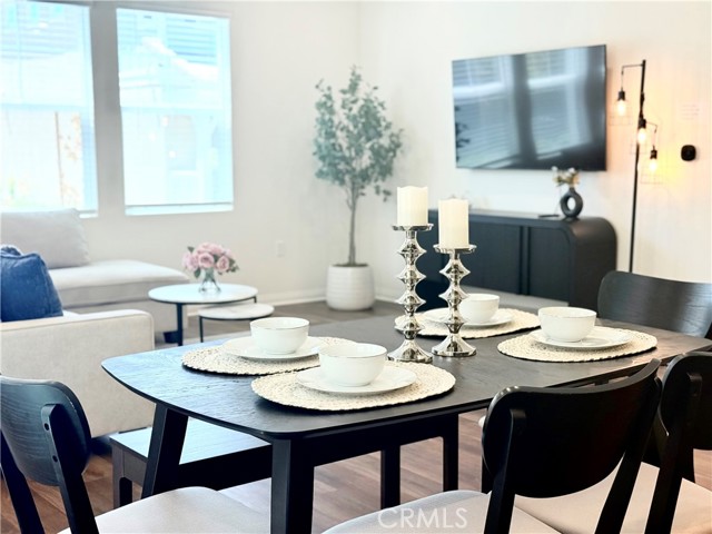 8543 Midway Lane, Chino CA: https://media.crmls.org/medias/550febeb-128d-451b-82c9-00712e5d2107.jpg
