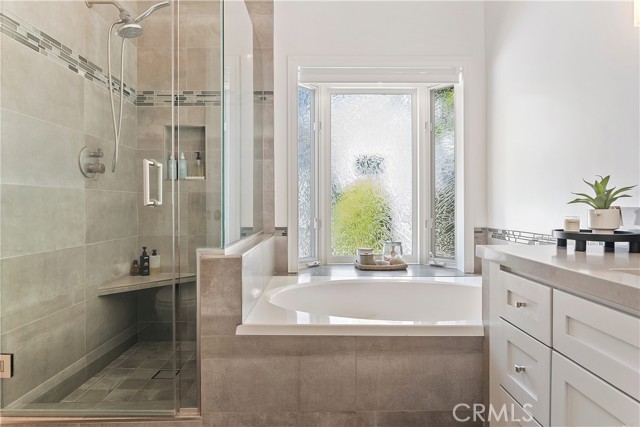 4634 Nagle Avenue, Sherman Oaks CA: https://media.crmls.org/medias/551008f8-8122-414e-827b-16d4cfb1ddb1.jpg