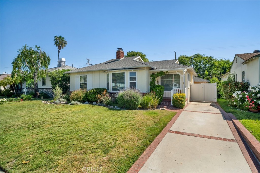 1232 N Avon StreetBurbank img 18