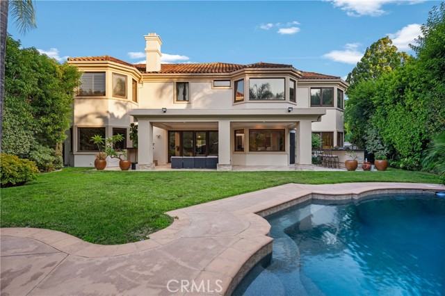 5418 Amber Circle, Calabasas CA: https://media.crmls.org/medias/55118bcb-3dec-4967-8ab3-64f88fd837a4.jpg