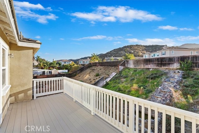 21567 Coral Rock Lane, Wildomar CA: https://media.crmls.org/medias/5511f3e2-0959-45e9-8cea-2e850cf494ff.jpg