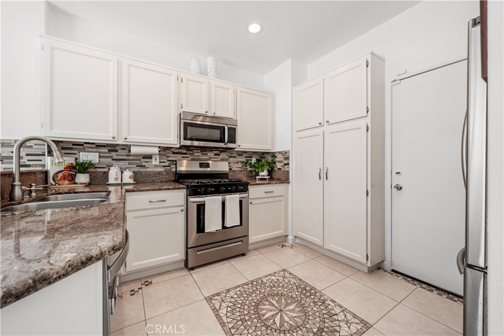 11681 Compass Point - photo 9