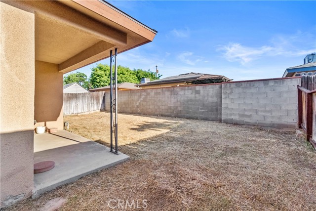 Detail Gallery Image 19 of 19 For 4782 W Austin Way, Fresno,  CA 93722 - 3 Beds | 2 Baths
