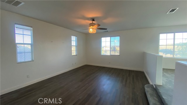 Detail Gallery Image 24 of 30 For 53051 Imperial, Lake Elsinore,  CA 92532 - 4 Beds | 2/1 Baths