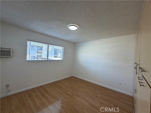 Detail Gallery Image 18 of 27 For 240 W Verdugo, Burbank,  CA 91502 - 2 Beds | 2 Baths