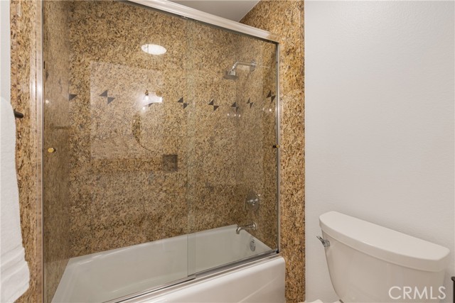 18571 Buena Vista Avenue, Yorba Linda CA: https://media.crmls.org/medias/551321e4-2f02-4934-89a4-7d6b4f06a678.jpg