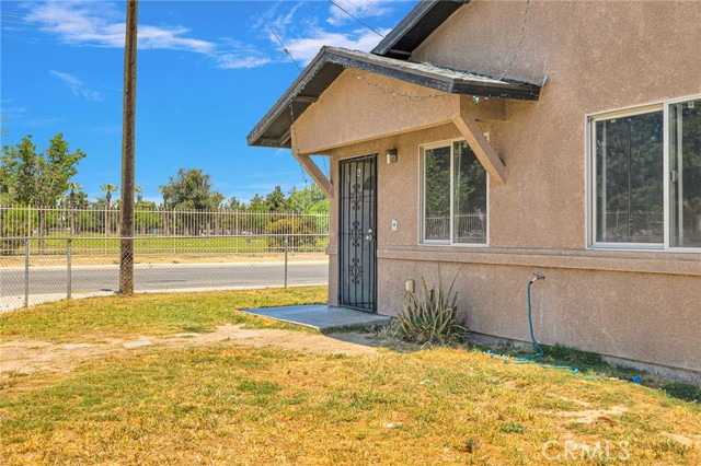 Detail Gallery Image 25 of 46 For 337 Augusta St, Bakersfield,  CA 93307 - – Beds | – Baths
