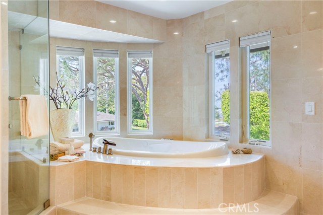 Detail Gallery Image 22 of 40 For 2 Bowie Rd, Rolling Hills,  CA 90274 - 5 Beds | 7 Baths