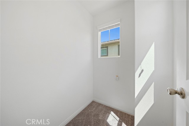 Detail Gallery Image 22 of 39 For 16022 Aventurine Ln, Chino,  CA 91708 - 3 Beds | 2/1 Baths